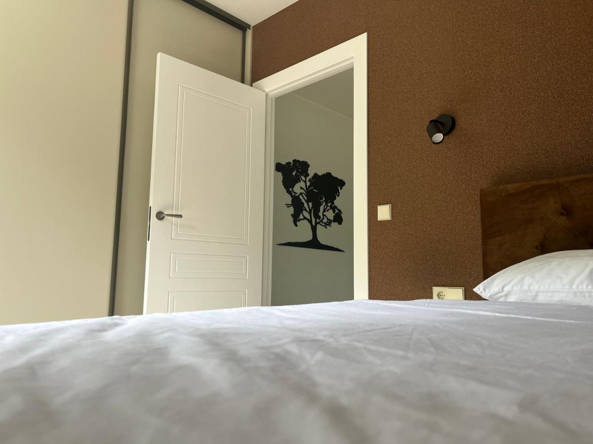 Luxuria Modern Apartments - Self Check-In Šiauliai المظهر الخارجي الصورة