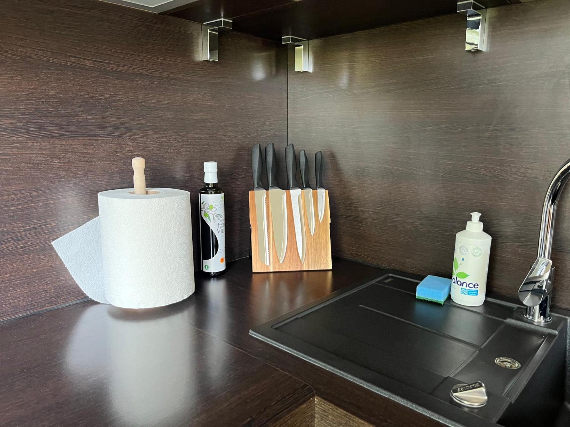 Luxuria Modern Apartments - Self Check-In Šiauliai المظهر الخارجي الصورة